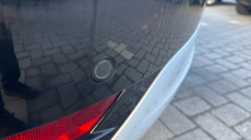 Land Rover Discovery 2.0 P300 R-Dynamic S 5dr Auto Petrol Station Wagon